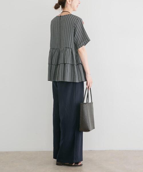 ITEMS URBANRESEARCH(アイテムズ アーバンリサーチ)の「サッカーフリルブラウス(シャツ/ブラウス・レディース・ブラック/ブルー・FREE)」の16枚目の写真
