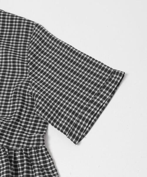 ITEMS URBANRESEARCH(アイテムズ アーバンリサーチ)の「サッカーフリルブラウス(シャツ/ブラウス・レディース・ブラック/ブルー・FREE)」の19枚目の写真