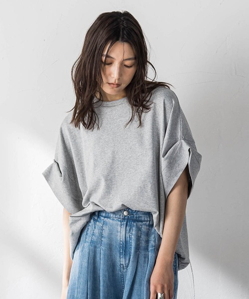 MAYSON GREY(メイソングレイ)の「クラシックスムースドロストプルオーバー(Tシャツ/カットソー・レディース・ライトグレー/チャコールグレー/ホワイト・M)」の3枚目の写真