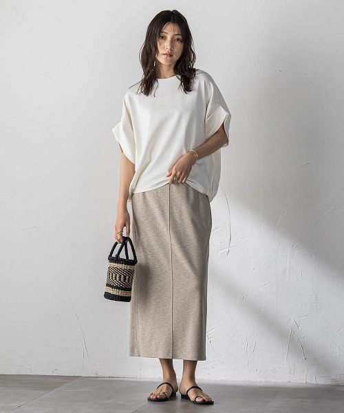 MAYSON GREY(メイソングレイ)の「クラシックスムースドロストプルオーバー(Tシャツ/カットソー・レディース・ライトグレー/チャコールグレー/ホワイト・M)」の9枚目の写真