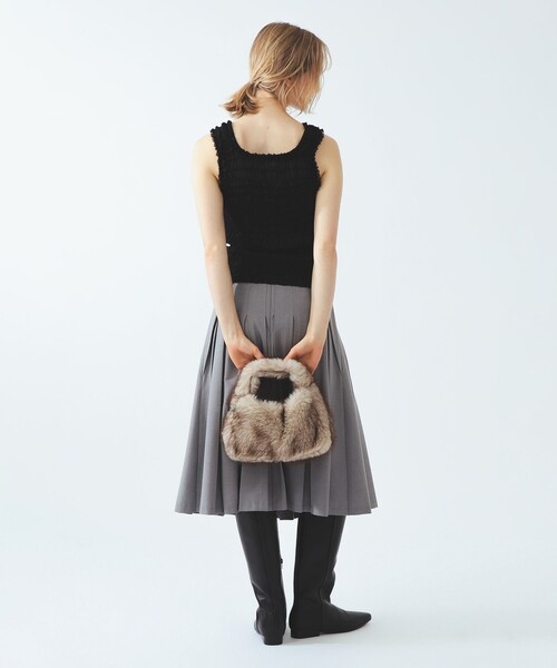 Ray BEAMS(レイビームス)の「シフォン シャーリング タンクトップ(シャツ/ブラウス・レディース・オフホワイト/ブラック・ONE SIZE)」の20枚目の写真