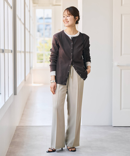 Spick & Span(スピックアンドスパン)の「ソフトタッチイージースラックスパンツ(スラックス・レディース・ネイビー/ベージュ/キャメル・38/36/40/34)」の8枚目の写真