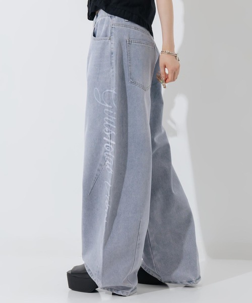ANAP（アナップ）の「抜染プリントデニムワイドパンツ（その他パンツ・レディース・ライトブルー/ピンク・M/S）」の4枚目の写真