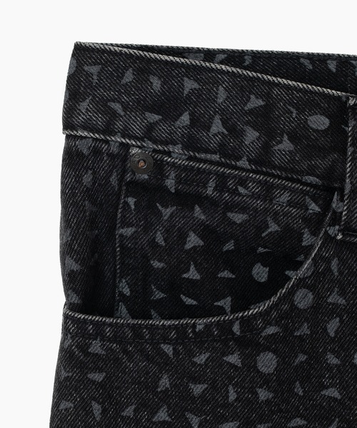 LAD MUSICIAN(ラッドミュージシャン)の「14oz DENIM STUDZ STRAIGHT PANTS(デニムパンツ・メンズ・ブラック・42)」の7枚目の写真