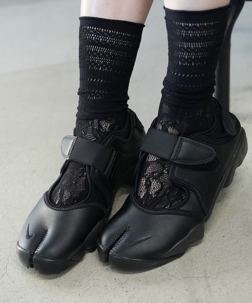 wears｜ウェアーズのソックス/靴下（ブラック/黒色系・花柄