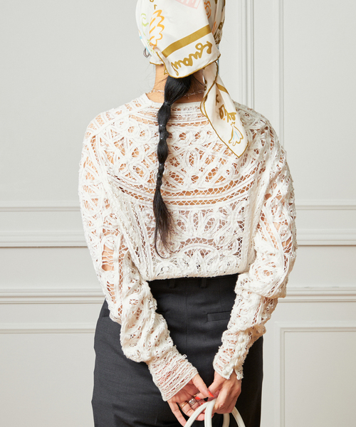 IENA LA BOUCLE（イエナラブークル）の「IENA LA BOUCLE バテンレースブラウス（シャツ/ブラウス・レディース・ブラック/ホワイト・FREE）」の15枚目の写真