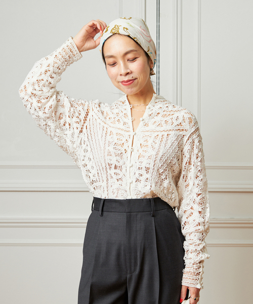 IENA LA BOUCLE（イエナラブークル）の「IENA LA BOUCLE バテンレースブラウス（シャツ/ブラウス・レディース・ブラック/ホワイト・FREE）」の17枚目の写真