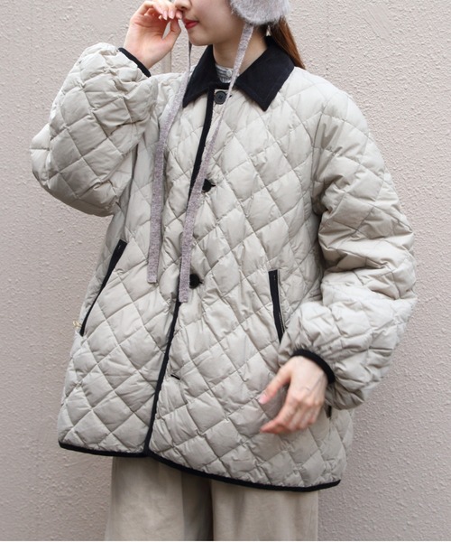 GYMPHLEX(ジムフレックス)の「Gymphlex/ジムフレックス キルトダウン パフスリーブ ミドルコート QUILT DOWN PUFF SLEEVE MIDDLE COAT GY-A0717 NYM(ダウンジャケット/コート・レディース・ブラック/グレイッシュベージュ・14)」の7枚目の写真