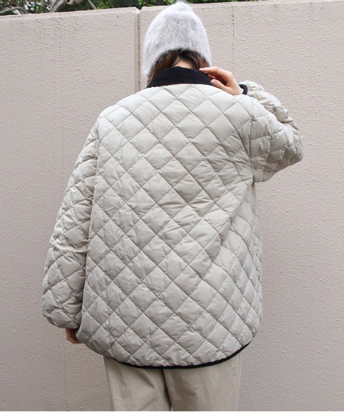 GYMPHLEX(ジムフレックス)の「Gymphlex/ジムフレックス キルトダウン パフスリーブ ミドルコート QUILT DOWN PUFF SLEEVE MIDDLE COAT GY-A0717 NYM(ダウンジャケット/コート・レディース・ブラック/グレイッシュベージュ・14)」の9枚目の写真