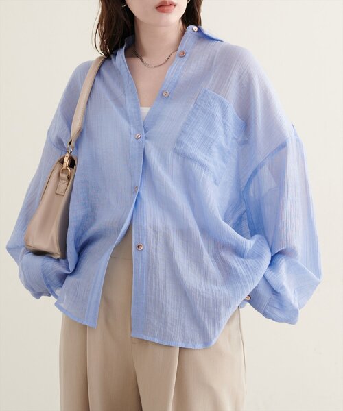 natural couture(ナチュラルクチュール)の「シワシアーワイドシャツ(シャツ/ブラウス・レディース・ブラック/オフホワイト/ピンク/ブルー/ストライプ・FREE)」の3枚目の写真