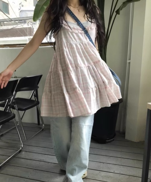 tunee(チュニー)の「【TUNE】チェックフリルワンピース(ワンピース・レディース・ピンク/イエロー・FREE)」の4枚目の写真