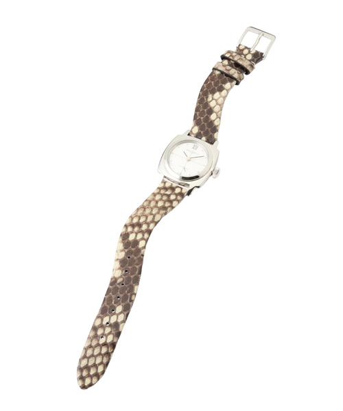 VAGUE WATCH CO.（ヴォーグウォッチカンパニー）の「VAGUE WATCH CO.  Coussin Sophie 28mm heavy wavy SS（アナログ腕時計・レディース・シルバー・FREE）」の9枚目の写真