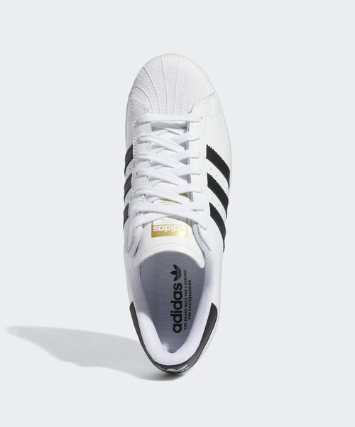 adidas(アディダス)の「スーパースター ADV / Superstar ADV / アディダスオリジナルス adidas Originals スニーカー(スニーカー・メンズ・ホワイト×ブラック・26.0cm/26.5cm/27.0cm/27.5cm/28.0cm/28.5cm/23.0cm/23.5cm/24.0cm/24.5cm/25.0cm/25.5cm/29.0cm/29.5cm/22.0cm/22.5cm)」の2枚目の写真