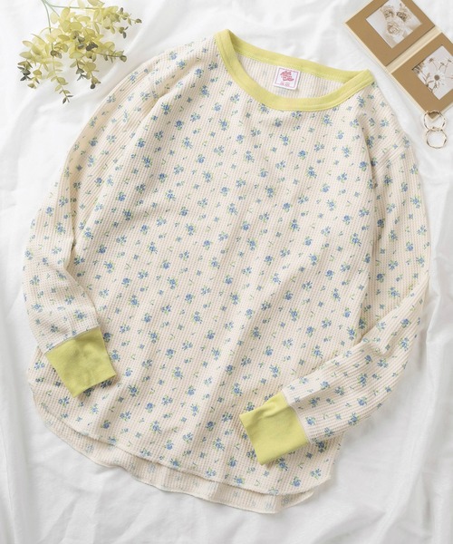JEMORGAN（ジェーイーモーガン）の「【87】【JEMORGAN/ジェーイーモーガン】花柄 ワッフル クレリック クルーネック ロングスリーブ Tシャツ/レディース/ワンマイルウェア/リラックスウェア（Tシャツ/カットソー・レディース・ピンク/ラベンダー/グリーン/ライム・FREE）」の2枚目の写真