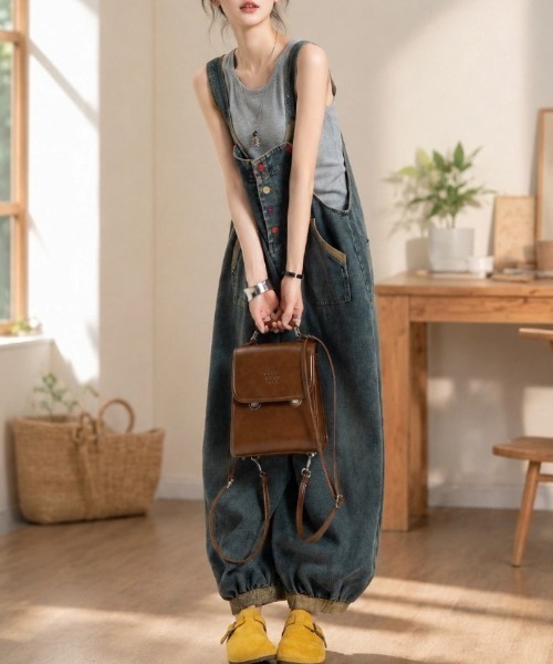 FAVORITO（ファヴォリート）の「デニムサロペット（サロペット/オーバーオール・レディース・ブルー・M/L/S）」の5枚目の写真