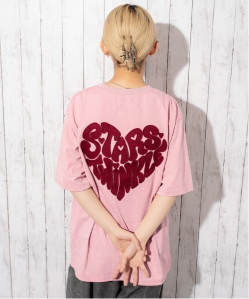 GORGE(ゴージ)の「《ヴィンテージライク・ビッグシルエット》ハートバックプリントTシャツ/ストリート×Y2K/春夏秋/全3色(Tシャツ/カットソー・レディース・ピンク/ネイビー/チャコール・F)」の18枚目の写真