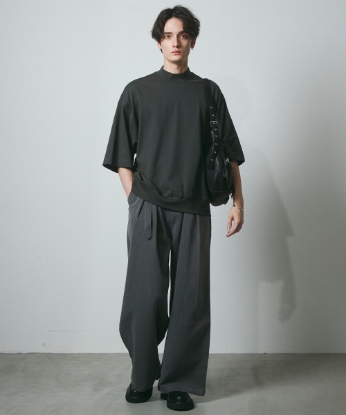 DAZE(デイズ)の「ポリエステルツイル 2タックワイドパンツ(ベルト付き)(スラックス・メンズ・チャコールグレー/ブラック・SMALL/MEDIUM/LARGE/X-LARGE)」の17枚目の写真