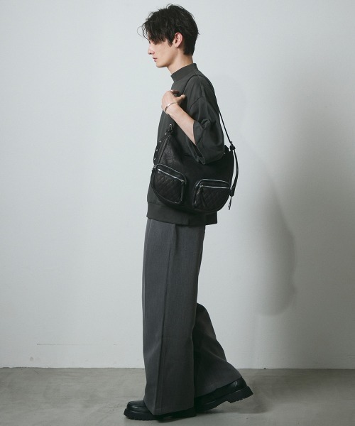 DAZE(デイズ)の「ポリエステルツイル 2タックワイドパンツ(ベルト付き)(スラックス・メンズ・チャコールグレー/ブラック・SMALL/MEDIUM/LARGE/X-LARGE)」の14枚目の写真