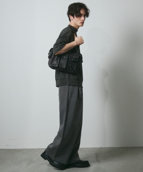 DAZE(デイズ)の「ポリエステルツイル 2タックワイドパンツ(ベルト付き)(スラックス・メンズ・チャコールグレー/ブラック・SMALL/MEDIUM/LARGE/X-LARGE)」の7枚目の写真