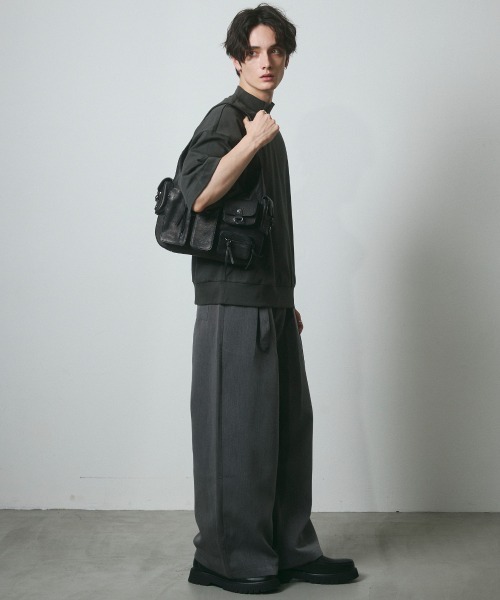 DAZE(デイズ)の「ポリエステルツイル 2タックワイドパンツ(ベルト付き)(スラックス・メンズ・チャコールグレー/ブラック・SMALL/MEDIUM/LARGE/X-LARGE)」の8枚目の写真