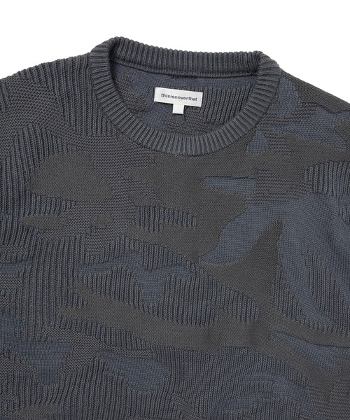thisisneverthat（ディスイズネバーザット）の「Camouflage Jacquard Knit Crew（スウェット・メンズ・ナチュラル/パープル系その他/ダークネイビー・L/M/S/XL）」の6枚目の写真