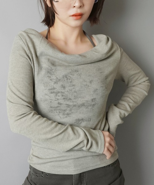 SPINNS(スピンズ)の「長袖ドレープカットソー/ホルターネック/ストリート女子(Tシャツ/カットソー・レディース・グレー/アイボリー/チャコール・ONESIZE)」の5枚目の写真