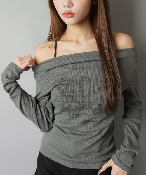 SPINNS(スピンズ)の「長袖ドレープカットソー/ホルターネック/ストリート女子(Tシャツ/カットソー・レディース・グレー/アイボリー/チャコール・ONESIZE)」の6枚目の写真