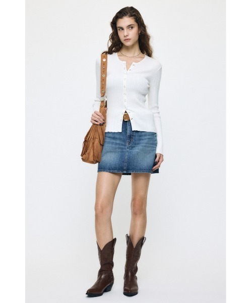 MOUSSY（マウジー）の「【26年AW新作】CONTRAST TRIM BUTTON UP ニット（ニット/セーター・レディース・ブラウン/ピンク/グレー/オフホワイト・FREE）」の8枚目の写真