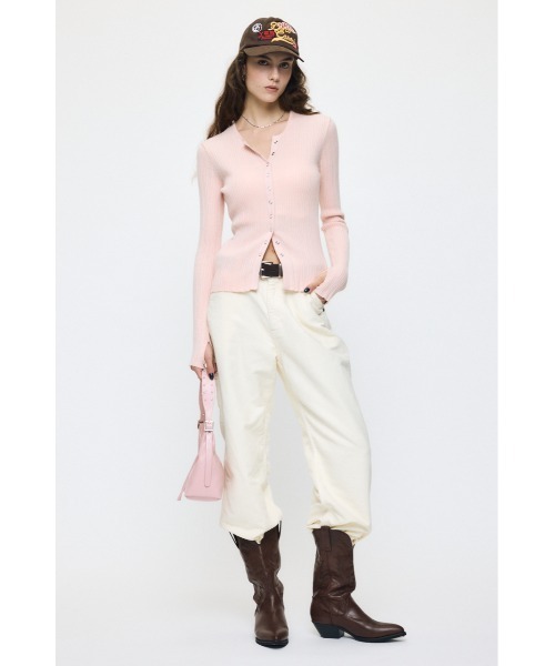 MOUSSY（マウジー）の「【26年AW新作】CONTRAST TRIM BUTTON UP ニット（ニット/セーター・レディース・ブラウン/ピンク/グレー/オフホワイト・FREE）」の14枚目の写真