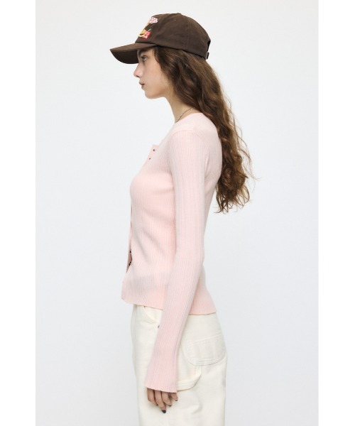 MOUSSY（マウジー）の「【26年AW新作】CONTRAST TRIM BUTTON UP ニット（ニット/セーター・レディース・ブラウン/ピンク/グレー/オフホワイト・FREE）」の18枚目の写真