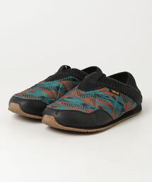 Teva（テバ）の「スリッポン（スリッポン）」