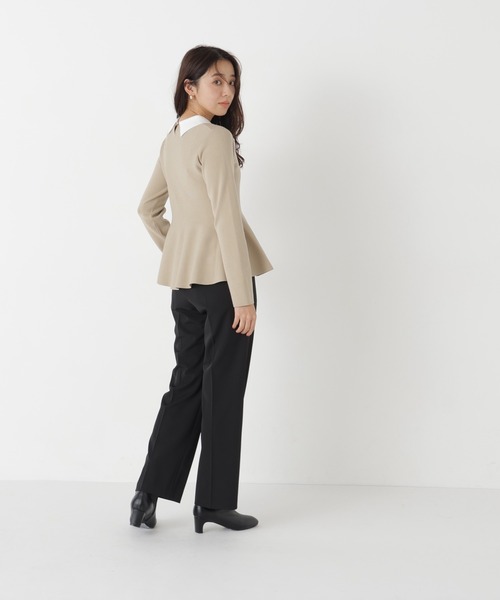 NATURAL BEAUTY BASIC(ナチュラルビューティーベーシック)の「ペプラムポロカラーニット(ニット/セーター・レディース・グリーン系その他/ベージュ系その他/ブラック系その他2・FREE)」の12枚目の写真