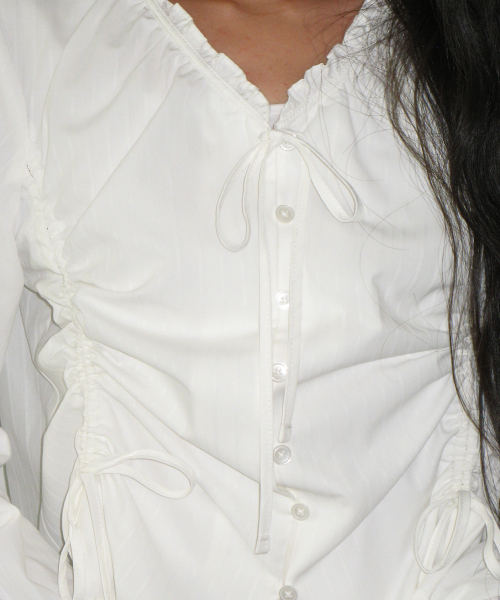 AMESWORLDWIDE（アメスワールドワイド）の「CLASSIC SHIRRING BLOUSE WHITE（シャツ/ブラウス・レディース・その他・FREE）」の5枚目の写真