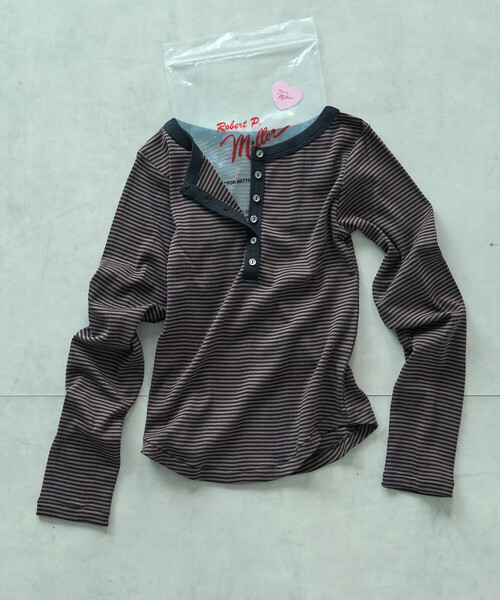 FREAK'S STORE（フリークスストア）の「MILLER × FREAK'S STORE/ミラー 別注 Panel rib Henley Long Sleeve T-shirt/パネル リブ ロンT（Tシャツ/カットソー・レディース・ダークブラウン/サックスブルー/チャコール/ブラウン・ﾌﾘ-）」の7枚目の写真