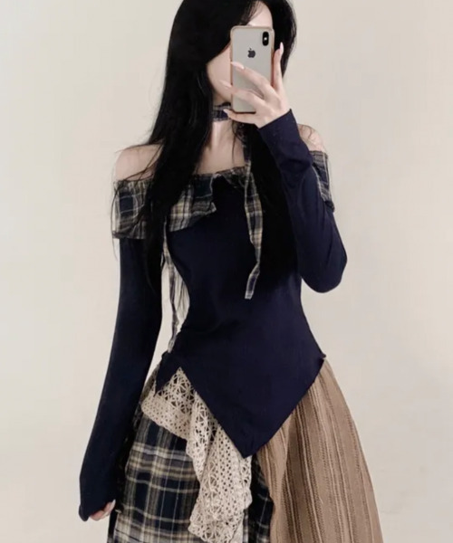VIVID LADY(ビビッドレディー)の「チェック オフショルダートップxスカートxチョーカー 3点セットアップ(セットアップ・レディース・ネイビー/ブラウン・FREE)」の22枚目の写真