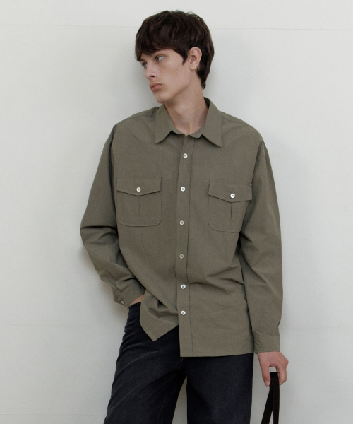 WEDNESDAY OASIS(ウェンズデーオアシス)の「ワークコットンシャツ_KHAKI(WB6SH13)(シャツ/ブラウス・メンズ・カーキ・FREE)」の3枚目の写真