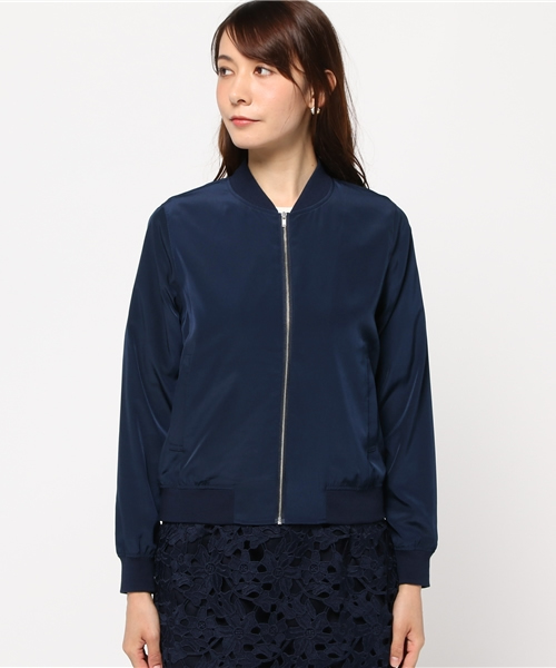 NATURAL BEAUTY BASIC（ナチュラルビューティーベーシック）の「MA-1ブルゾン（MA-1・レディース・グレー/ネイビー/カーキ・MEDIUM/LARGE/SMALL）」の4枚目の写真