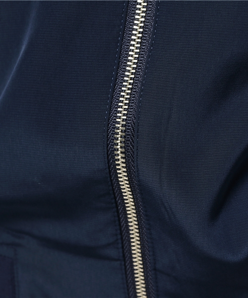 NATURAL BEAUTY BASIC（ナチュラルビューティーベーシック）の「MA-1ブルゾン（MA-1・レディース・グレー/ネイビー/カーキ・MEDIUM/LARGE/SMALL）」の11枚目の写真