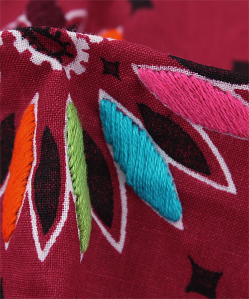 BEAUTY&YOUTH UNITED ARROWS（ビューティーアンドユースユナイテッドアローズ）の「＜OAXACA＞ Stitch BANDANNA（バンダナ/スカーフ・メンズ・ブラック/ダークグレー/ブラウン/ワインレッド/オリーブ/ネイビー/ターコイズブルー/パープル/ベージュ/オレンジ/その他1・フリー）」の15枚目の写真