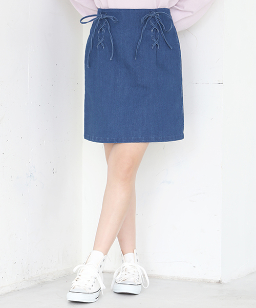 one after another NICE CLAUP（ワンアフターアナザーナイスクラップ）の「Wレースアップスカート（スカート・レディース・ピンク/ネイビー/アイボリー/ブルー・FREE）」の4枚目の写真