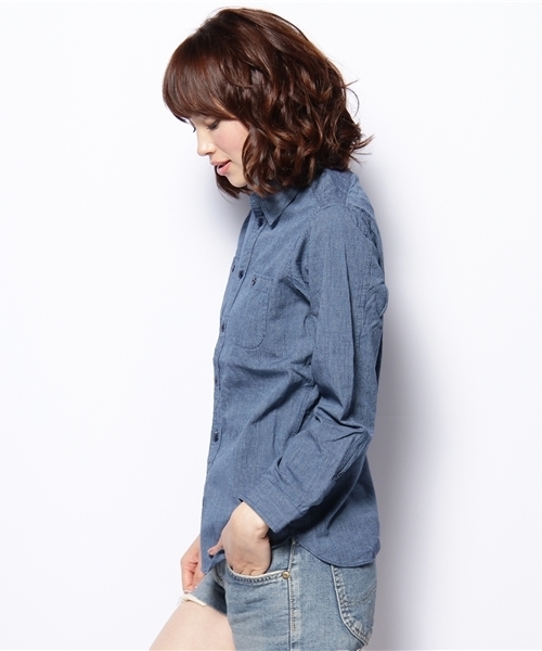 coen（コーエン）の「シャンブレーストライプワークシャツ（シャツ/ブラウス・レディース・ライトブルー/ネイビー・SMALL/MEDIUM/LARGE）」の3枚目の写真