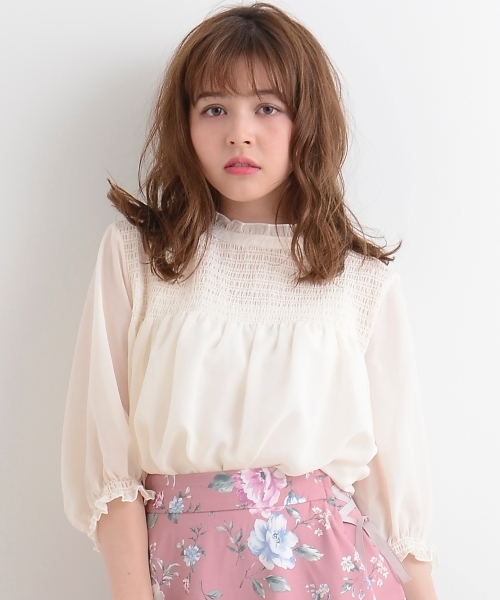 MAJESTIC LEGON（マジェスティックレゴン）の「スタンドフリルシャーリングブラウス（シャツ/ブラウス・レディース・ブラック/アイボリー/ピンク・SMALL/MEDIUM）」の4枚目の写真