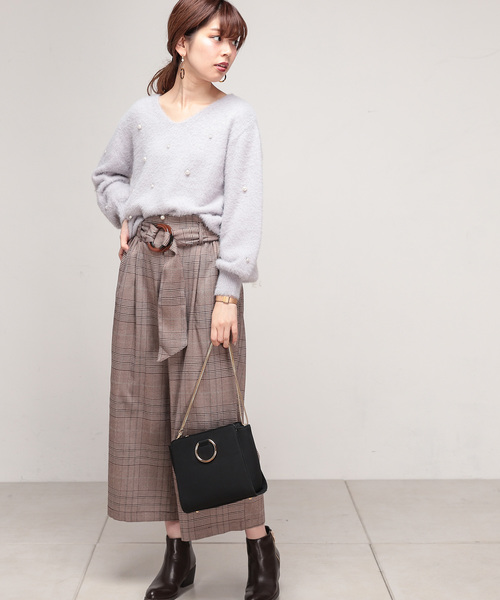 natural couture（ナチュラルクチュール）の「パール付きシャギーニット（ニット/セーター・レディース・ライトグレー/ブラック/アイボリー/ピンクベージュ・FREE）」の14枚目の写真