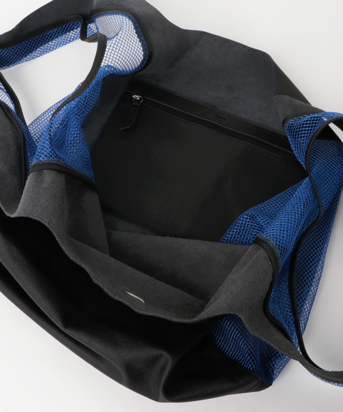 SEEKER×Caede(シーカー×カエデ)の「【SEEKER×Caede】ショッパー型レザートート SKB-017CAB2(トートバッグ・レディース・グリーン/ネイビー/ベージュ/ブラック・FREE)」の7枚目の写真