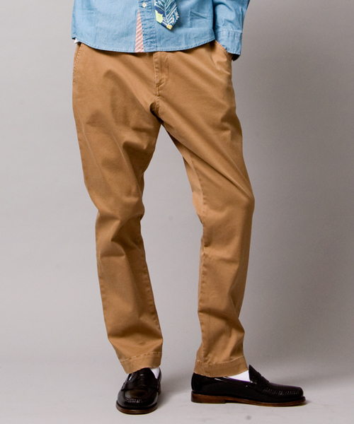 BEAUTY&YOUTH UNITED ARROWS（ビューティーアンドユースユナイテッドアローズ）の「by ∴ オーバーダイ チノ ノープリーツ テーパード◆ §2（チノパンツ・メンズ・ベージュ/レッド/コバルトブルー・SMALL/X-LARGE/LARGE/MEDIUM）」の4枚目の写真