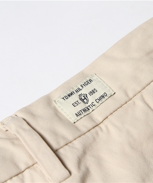 TOMMY HILFIGER(トミーヒルフィガー)の「MERCER CHINO TOMMY SUMMER(チノパンツ・メンズ・ベージュ/ホワイト/レッド/ピンク/ネイビー/ブルー/グリーン/ベージュ系その他・32inch/34inch/30inch/36inch)」の17枚目の写真