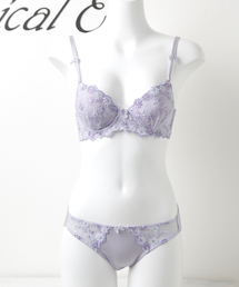 classicalelf（クラシカルエルフ）の「ギュピールレースのブラジャー＆ショーツ（ブラ&ショーツ）」