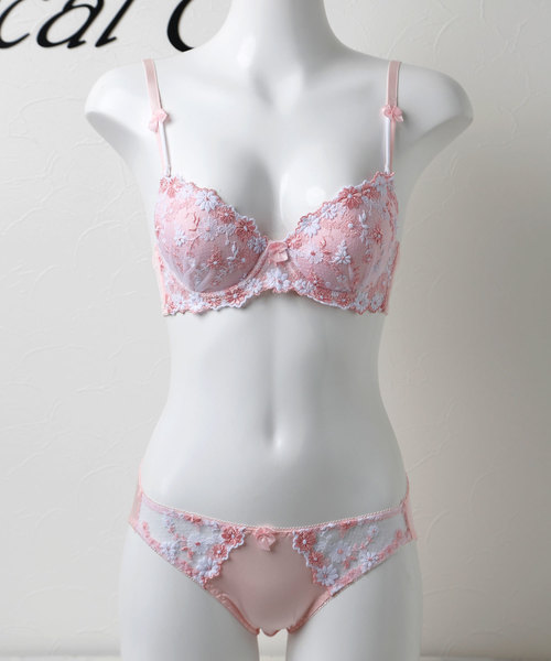 classicalelf（クラシカルエルフ）の「ギュピールレースのブラジャー＆ショーツ（ブラ&ショーツ・レディース・ブルー/ピンク/パープル/ベージュ・B70/B75/B80/C75/A75/D70/D75/D80/C70/C80/A70）」の13枚目の写真
