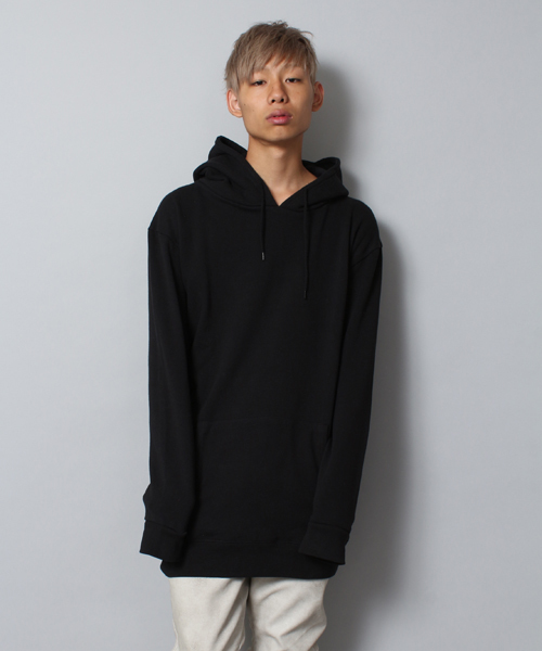 WEGO（ウィゴー）の「WEGO/オーバーサイズプルパーカー（パーカー・メンズ・ブラック/杢グレー/レッド・MEDIUM/LARGE）」の2枚目の写真