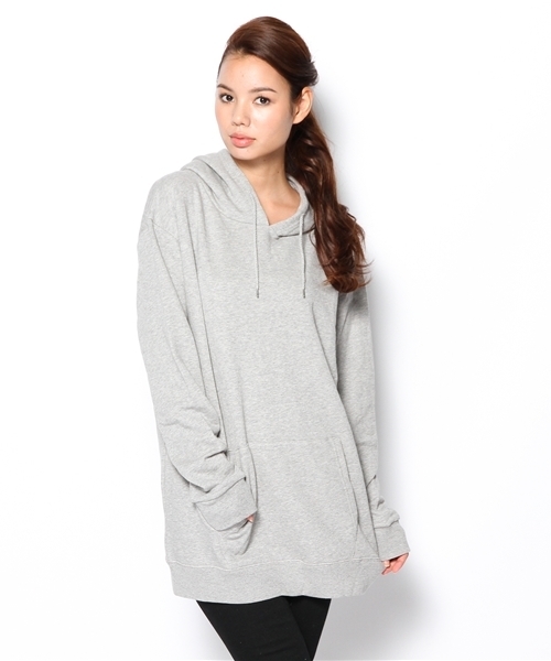 WEGO（ウィゴー）の「WEGO/オーバーサイズプルパーカー（パーカー・メンズ・ブラック/杢グレー/レッド・MEDIUM/LARGE）」の13枚目の写真